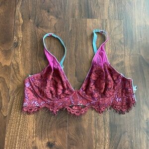 Dora Larsen Rosa High Apex Underwire Bra 
Size 36B